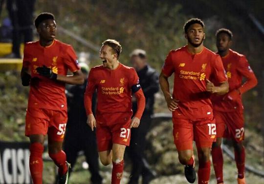 奥纳纳想回曼联遭拒绝，明夏或2000万转会沙特！要求加薪原因曝光