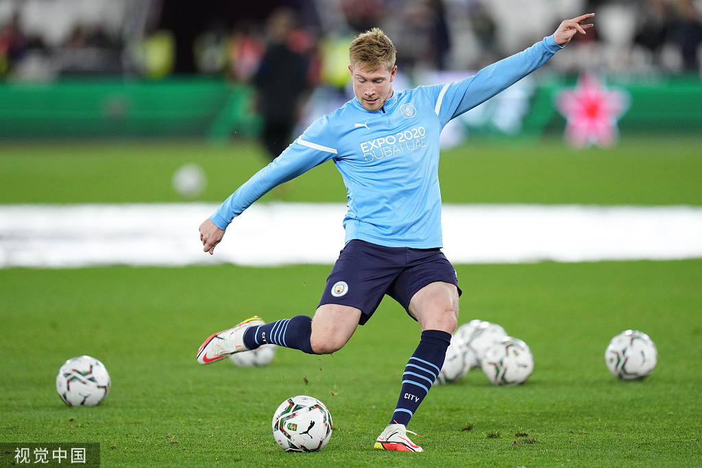 中场组织者如何阅读比赛？