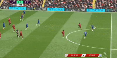 球星无解远射，全网循环播放