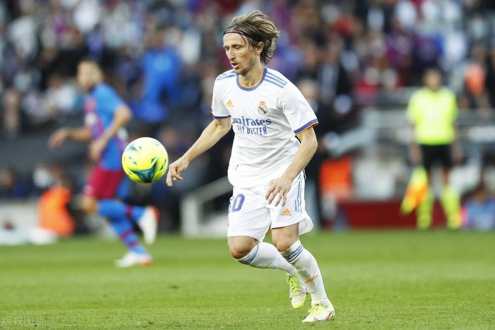 内马尔：我还没考虑未来，但在我心中桑托斯永远在第一位