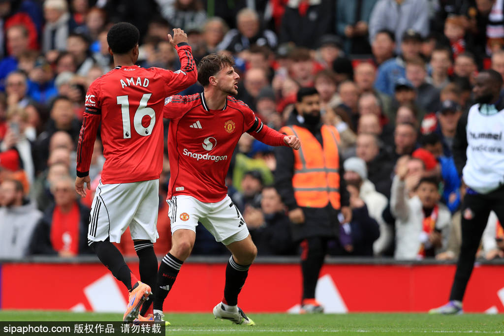 34天只赢1场！阿隆索致敬滕哈赫：都怪裁判，我们走在正确的路上